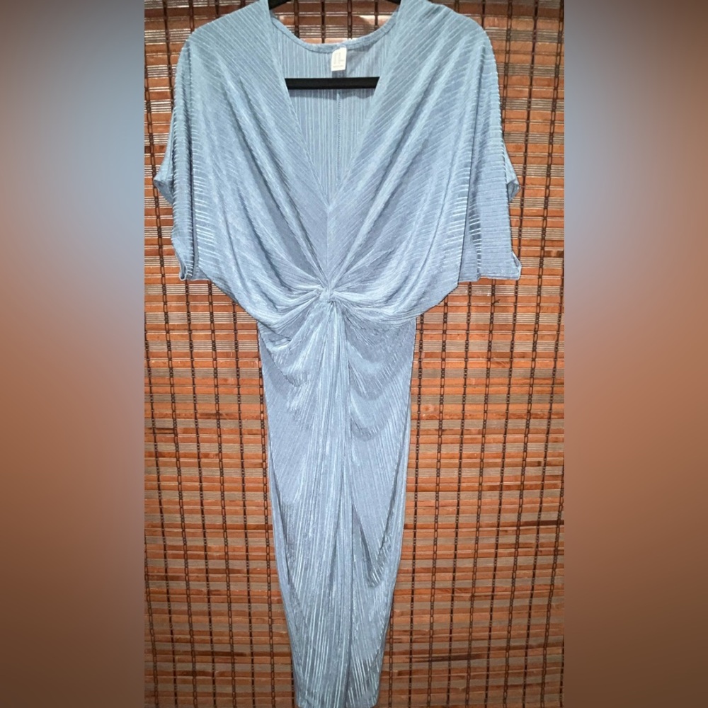 Women’s Elegant Light Blue Draped Dress
